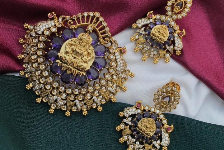 AD white and purple lakshmi pendent set