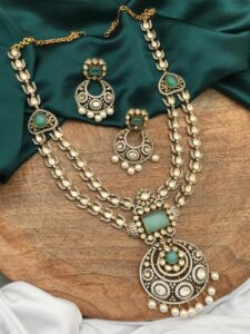 necklace set